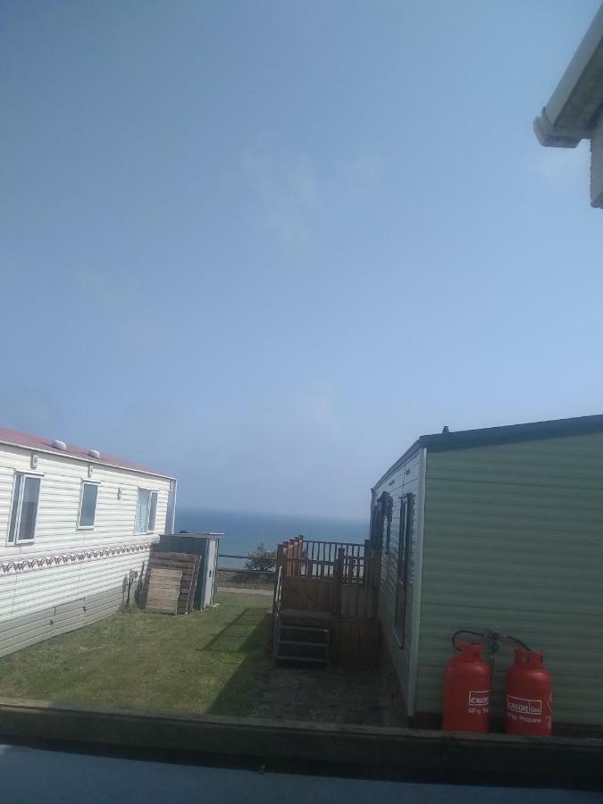 דירות Trimingham Sunrise View מראה חיצוני תמונה